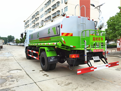 东风绿化喷洒车与饲料车出厂价分析