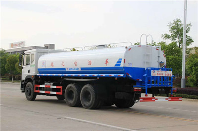 东风D9喷洒车全国联保保障，饲料车也在守护之下