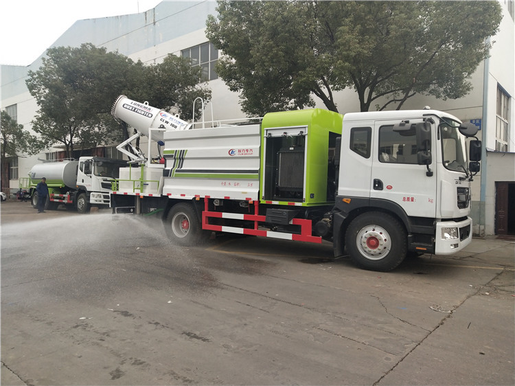 国六东风多功能专用车 程力威牌CLW5090GPS6型绿化喷洒车的多样应用